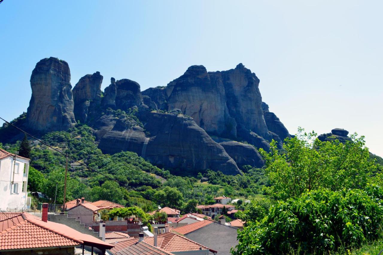 Вілла Rocky Coast-Amazing View Of Meteora Каламбака Екстер'єр фото